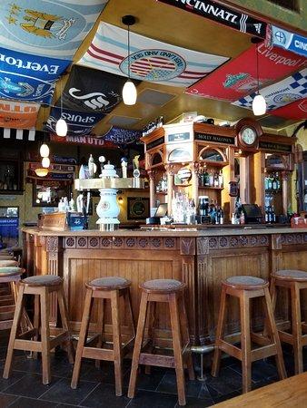 Molly Malone's Irish Pub & Restaurant