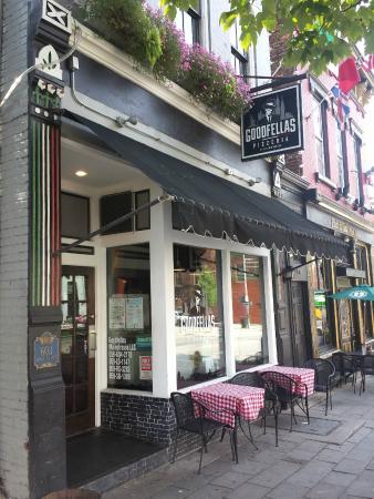 Goodfellas Pizzeria