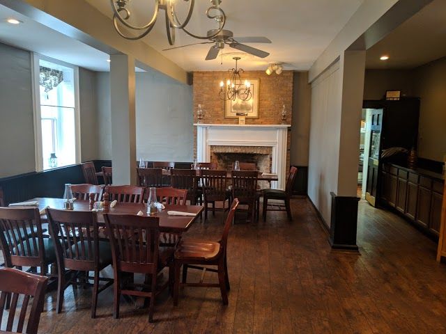 Old Talbott Tavern
